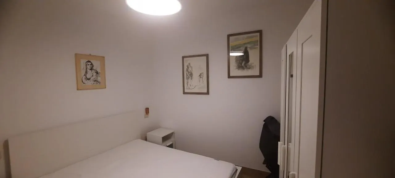 Villa Casa Del Nonno Gino à Pietrasanta Hébergement de vacances